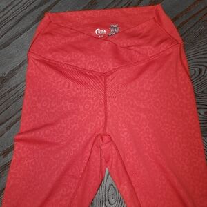 Zyia Red Cheetah Print Booty Scrunch Yoga Pants Size 8-10